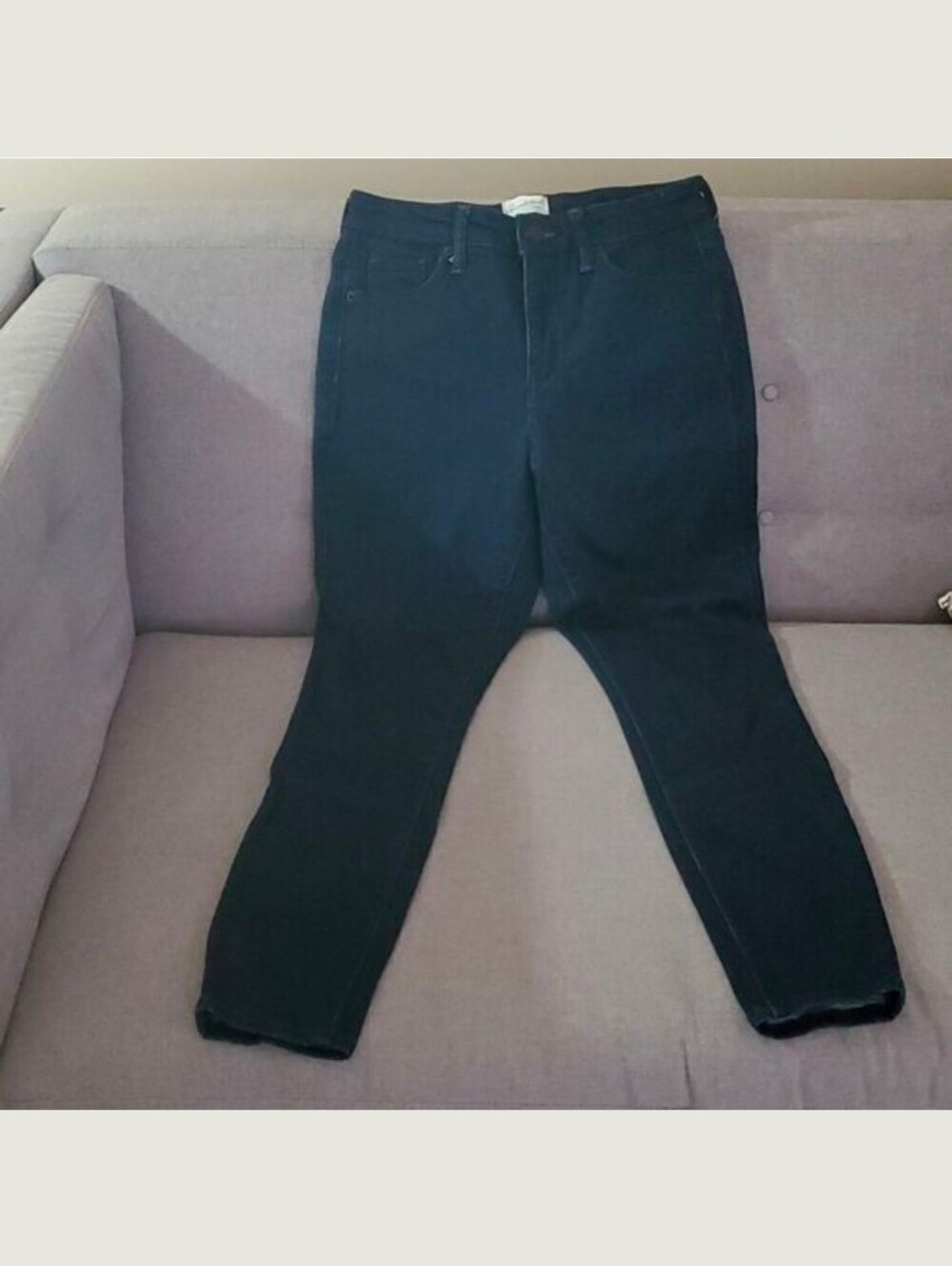 Universal Thread Goods Co jeans women’ssize 6 high rise skinny dark blue